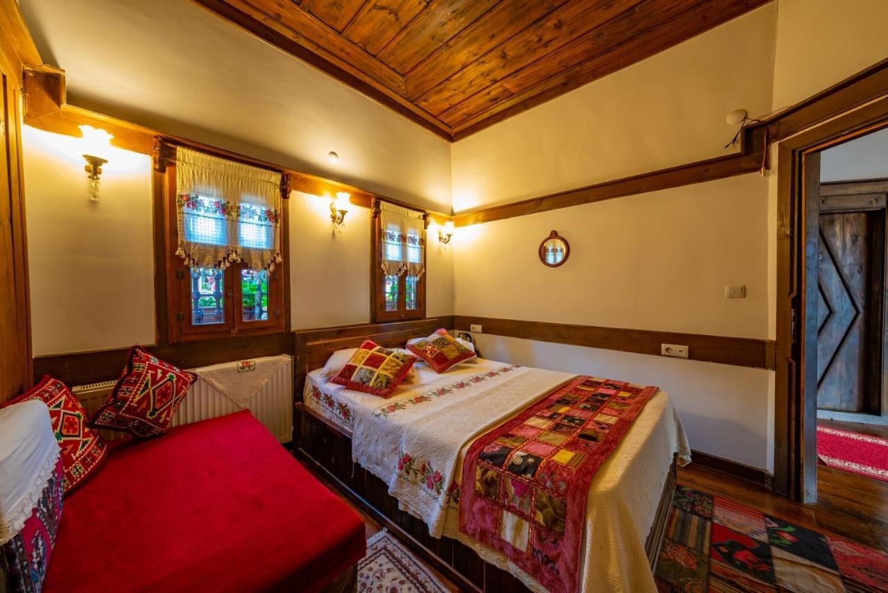 Safranbolu Seyi̇R Konak Otel Ngoại thất bức ảnh