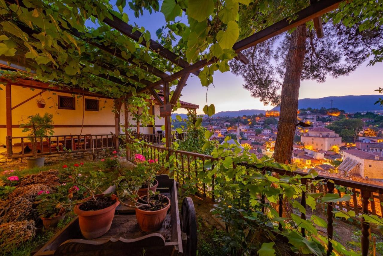 Safranbolu Seyi̇R Konak Otel Ngoại thất bức ảnh